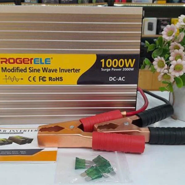 bo-chuyen-nguon-12v-sang-220v-rogerele-1000w-song-vuong-3