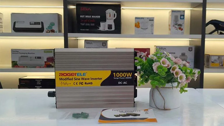 bo-chuyen-nguon-12v-sang-220v-rogerele-1000w-song-vuong-2-2